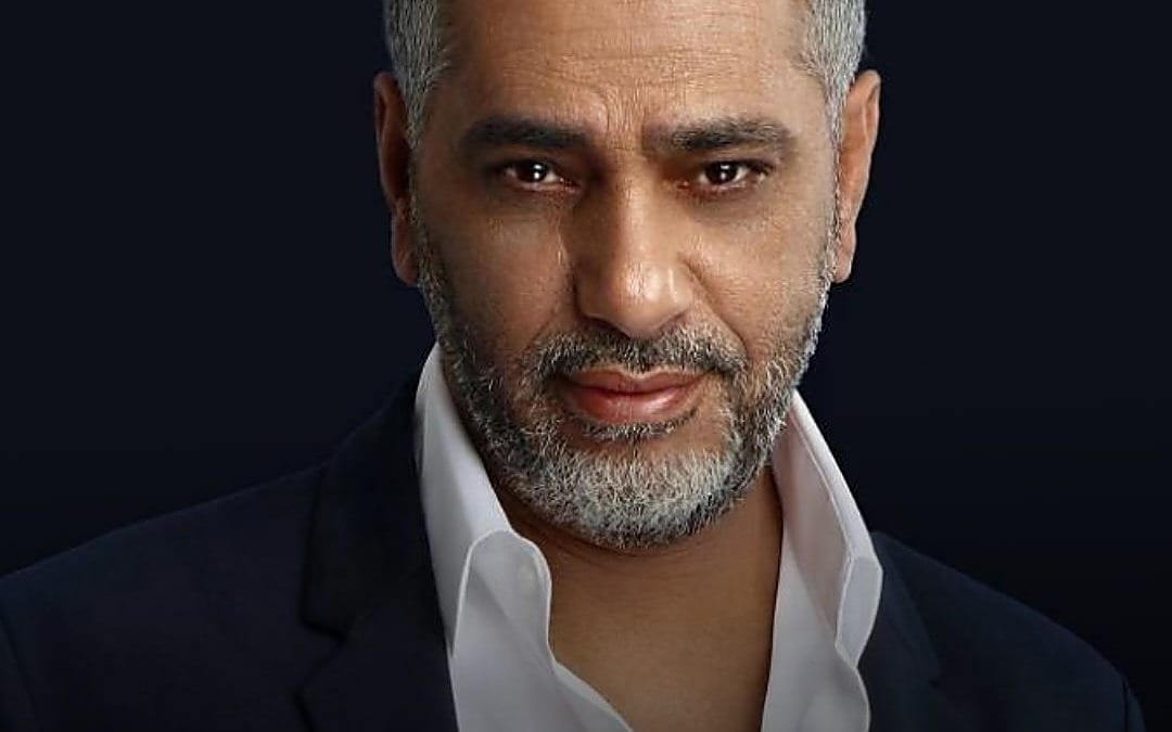 عودة نجوم الغناء العربي بعد الاعتزال بين النجاح والتحدي